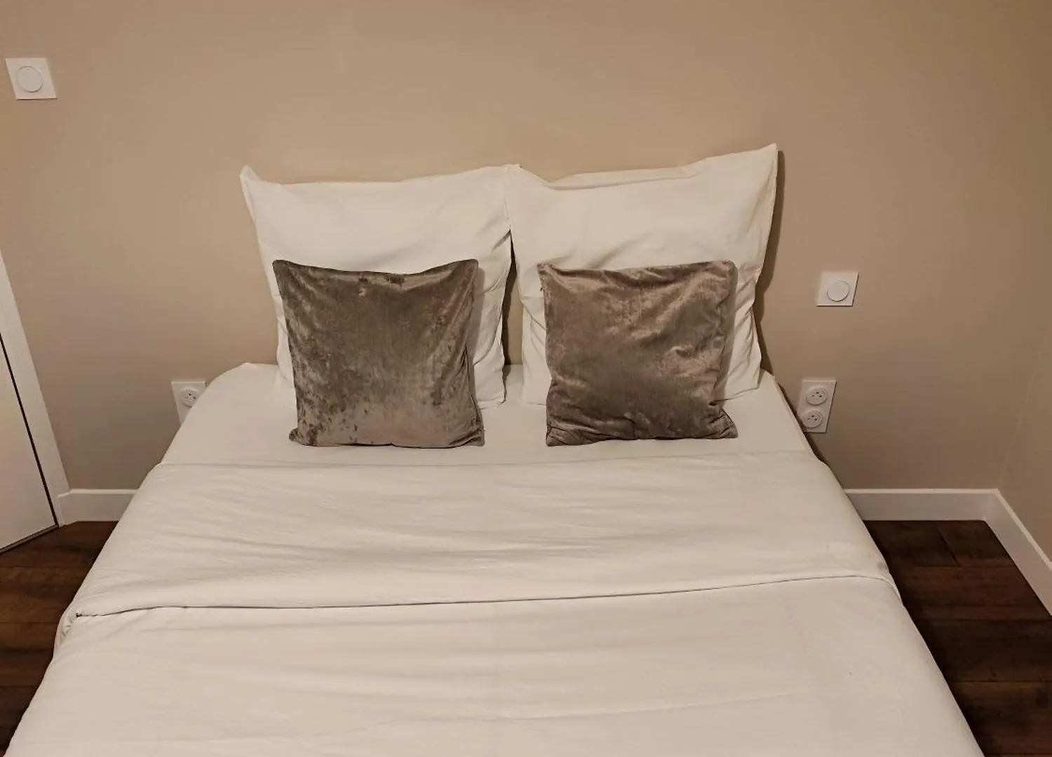 Logis Du Pressoir Villa Vieux-Viel 0*,
